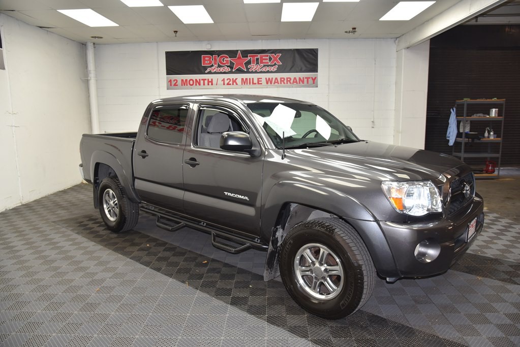 2011 Toyota Tacoma Image 8