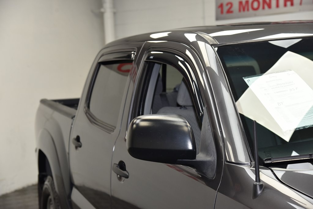 2011 Toyota Tacoma Image 13