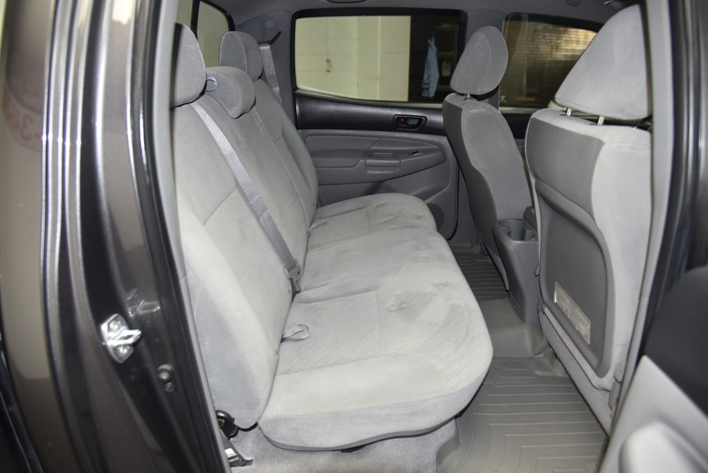 2011 Toyota Tacoma Image 20