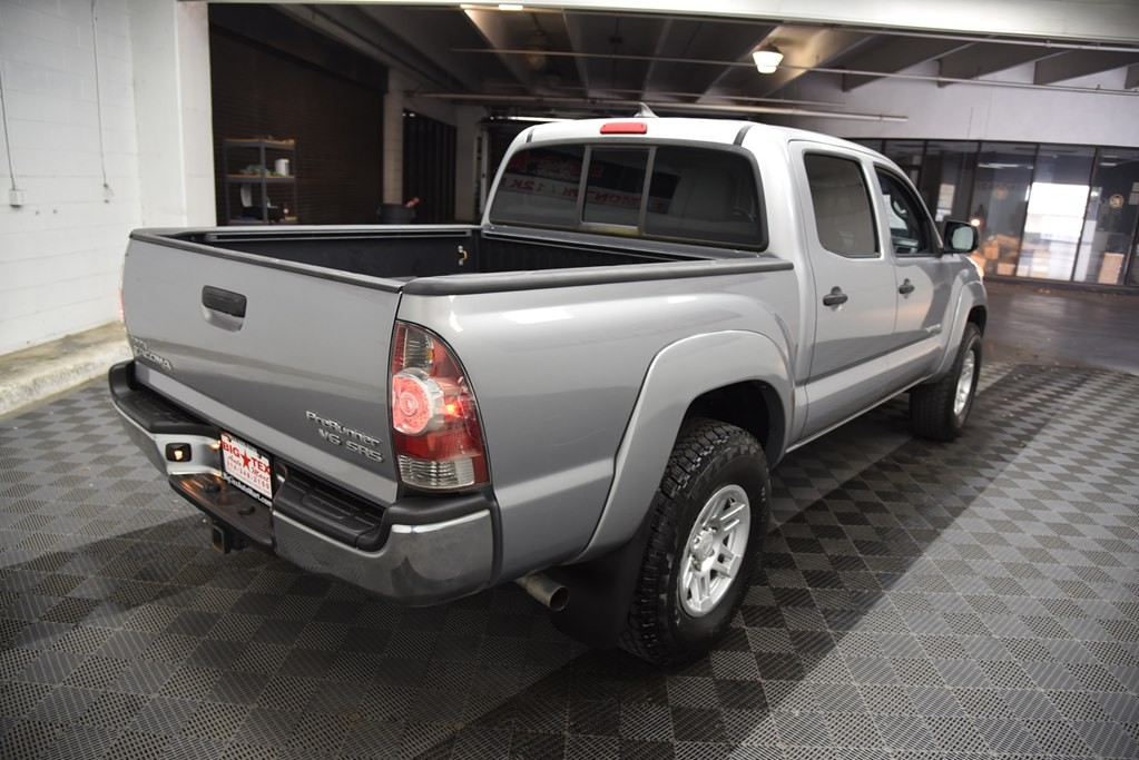 2015 Toyota Tacoma Image 5