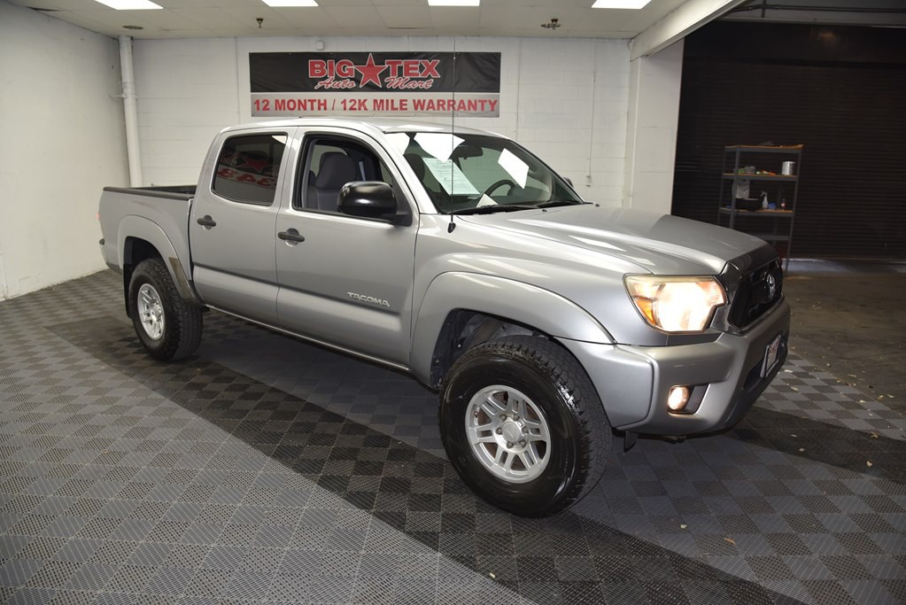 2015 Toyota Tacoma Image 7