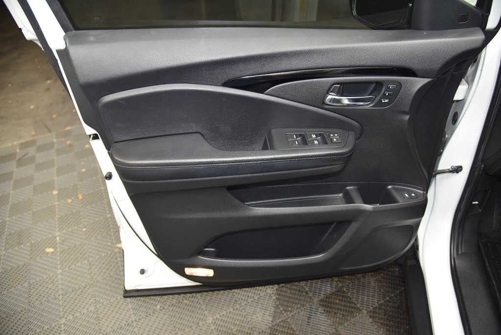 2020 Honda Passport Image 37