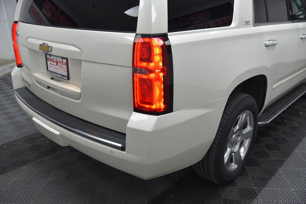 2015 Chevrolet Tahoe Image 16