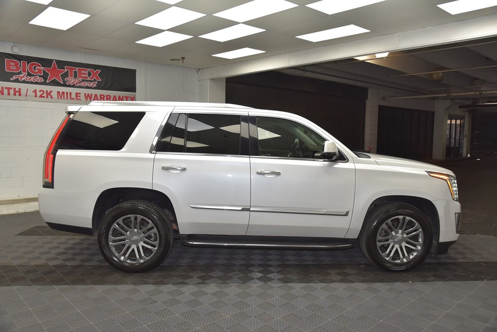 2016 Cadillac Escalade Image 6