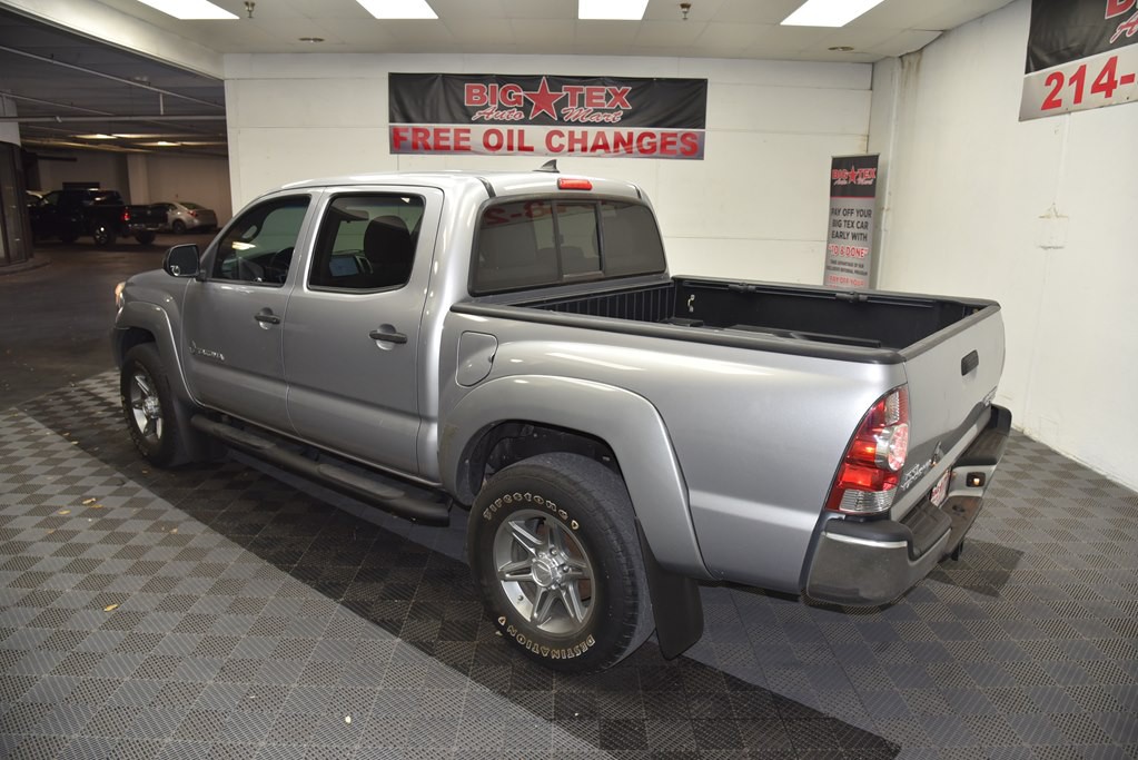 2014 Toyota Tacoma Image 3