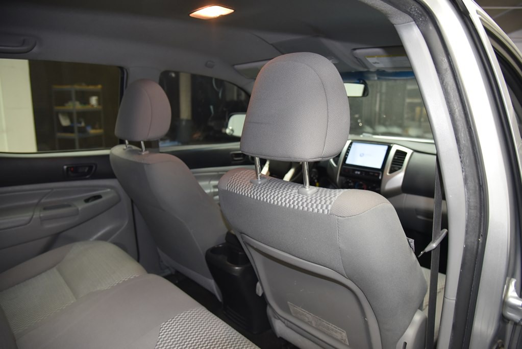 2014 Toyota Tacoma Image 30