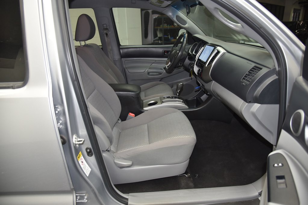 2014 Toyota Tacoma Image 33