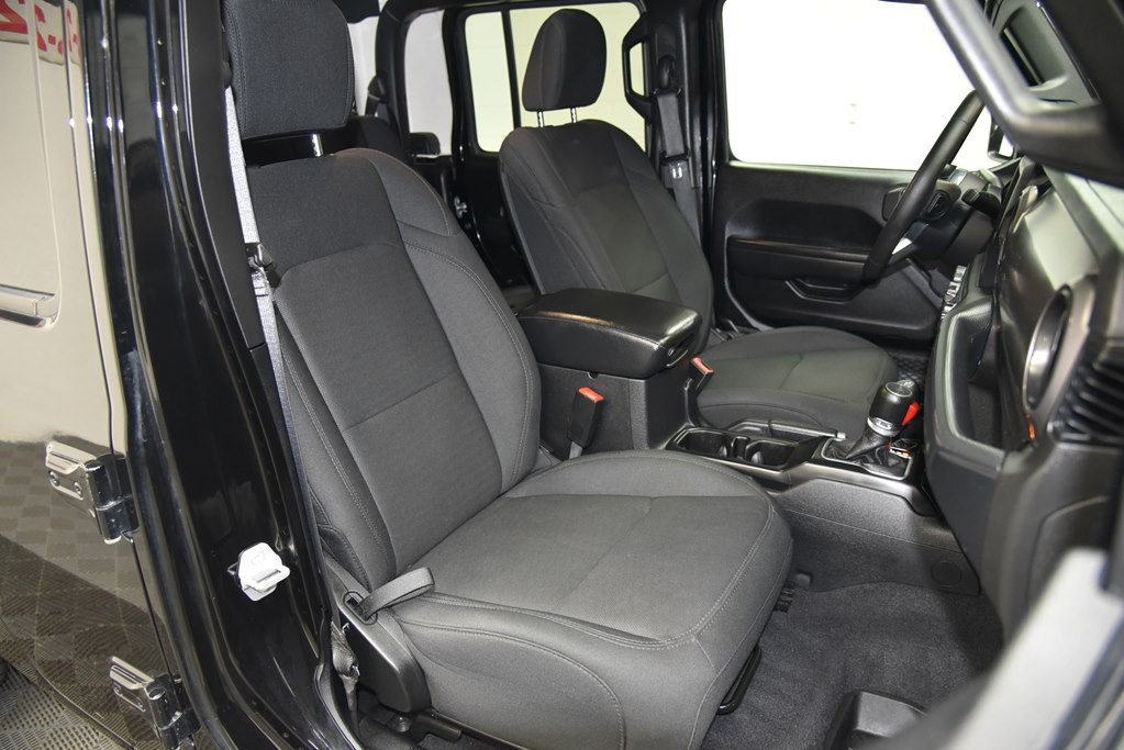2020 Jeep Gladiator Image 28