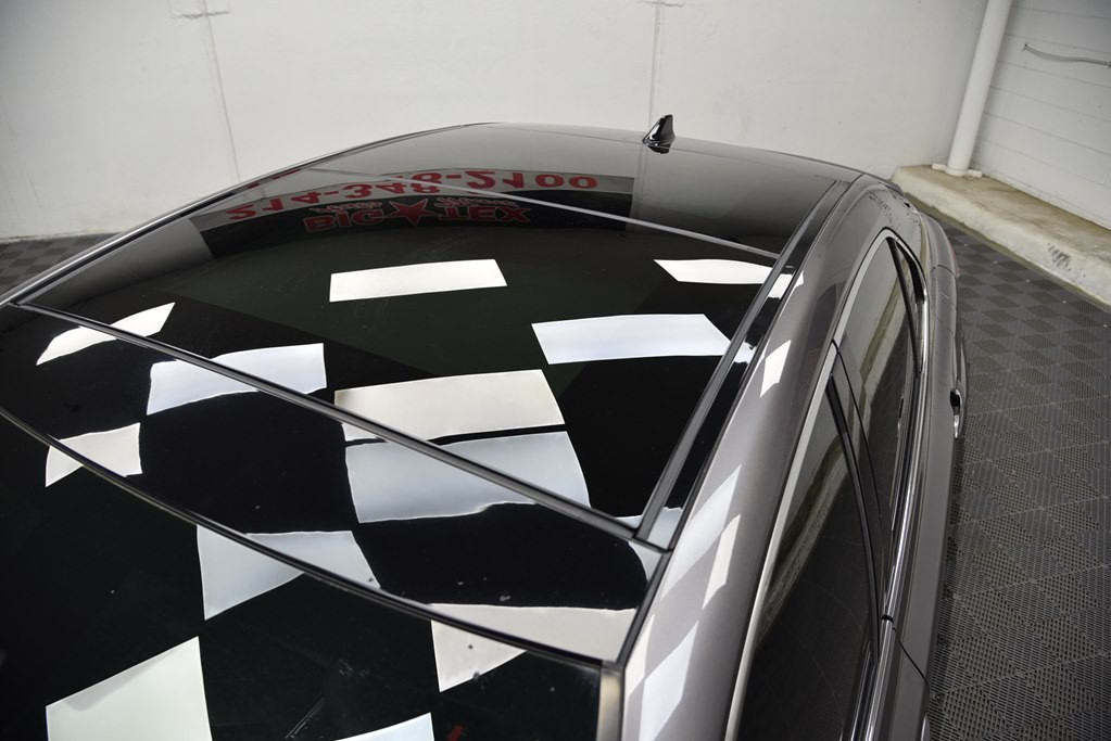 2019 Toyota Camry Image 11