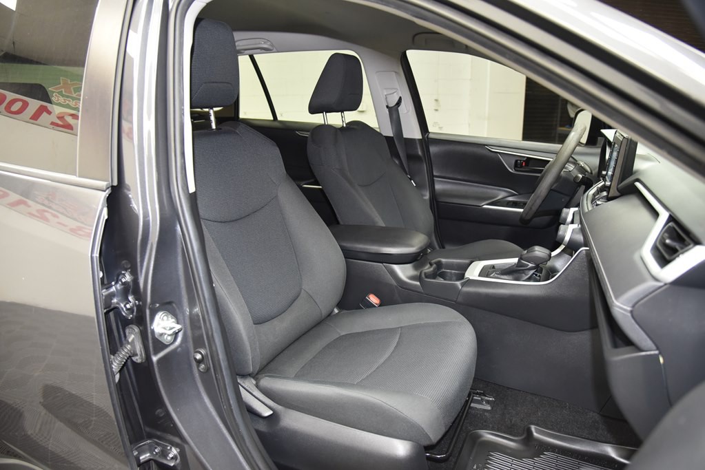 2020 Toyota Rav4 Image 24
