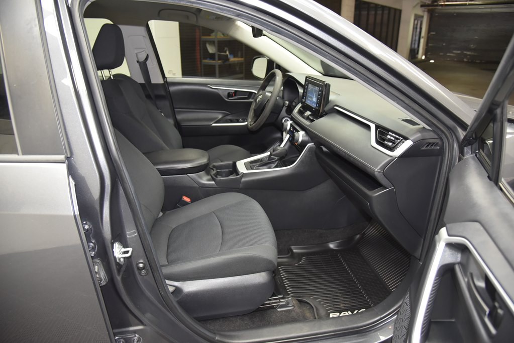 2020 Toyota Rav4 Image 25
