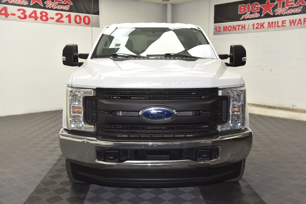 2017 Ford F-250 Image 8