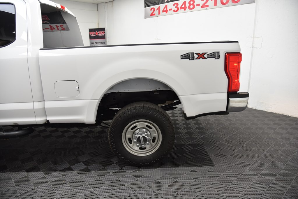 2017 Ford F-250 Image 30