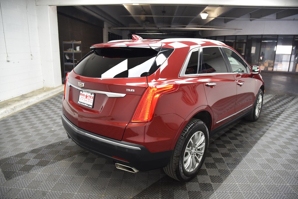 2019 Cadillac XT5 Image 5