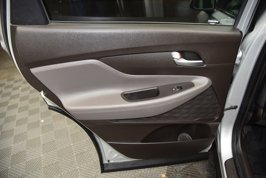 2020 Hyundai Santa Fe Image 18