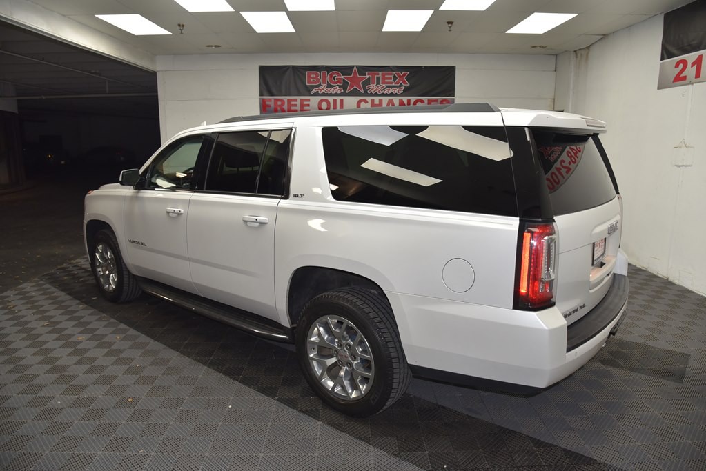 2016 GMC Yukon Image 3