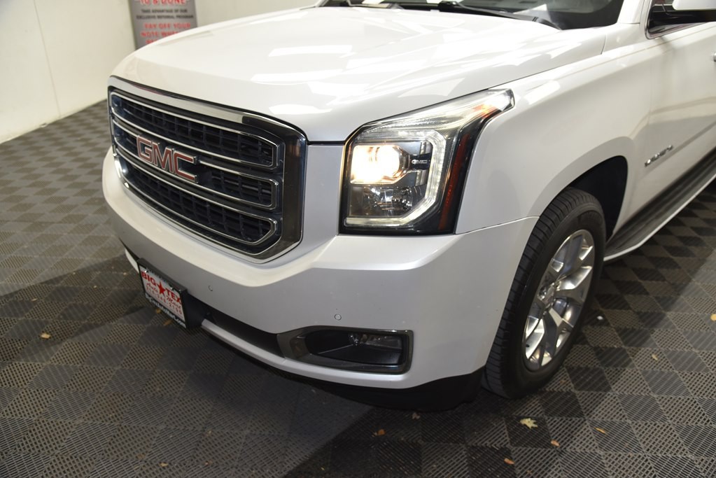 2016 GMC Yukon Image 11