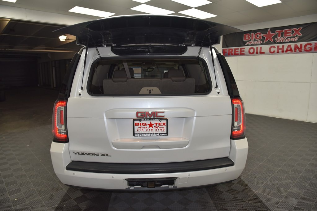 2016 GMC Yukon Image 17