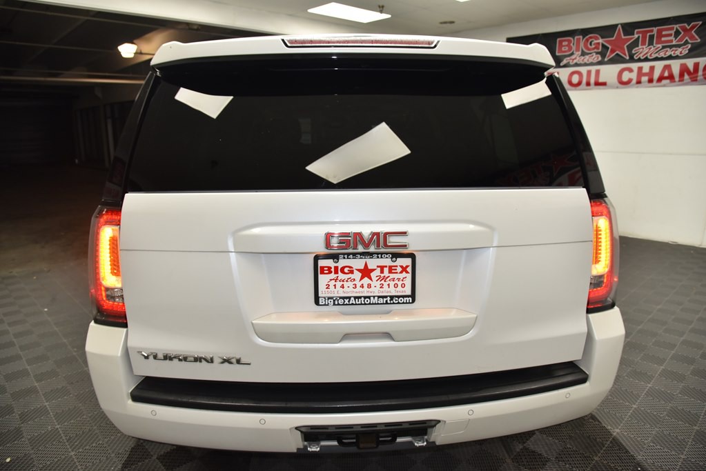2016 GMC Yukon Image 18