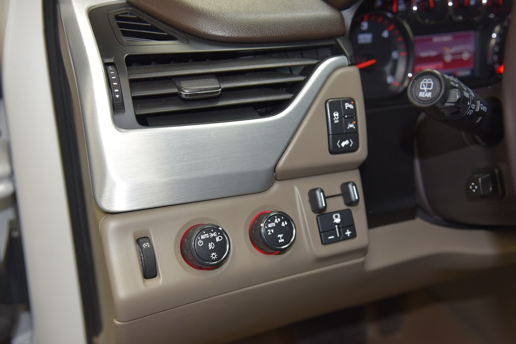 2016 GMC Yukon Image 43