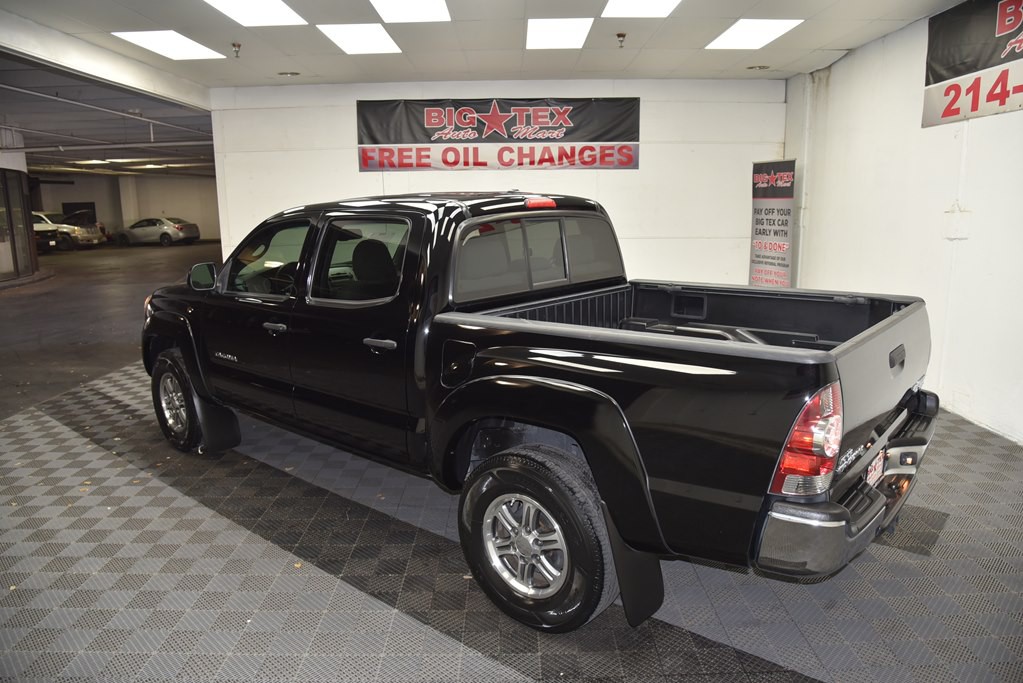 2011 Toyota Tacoma Image 3