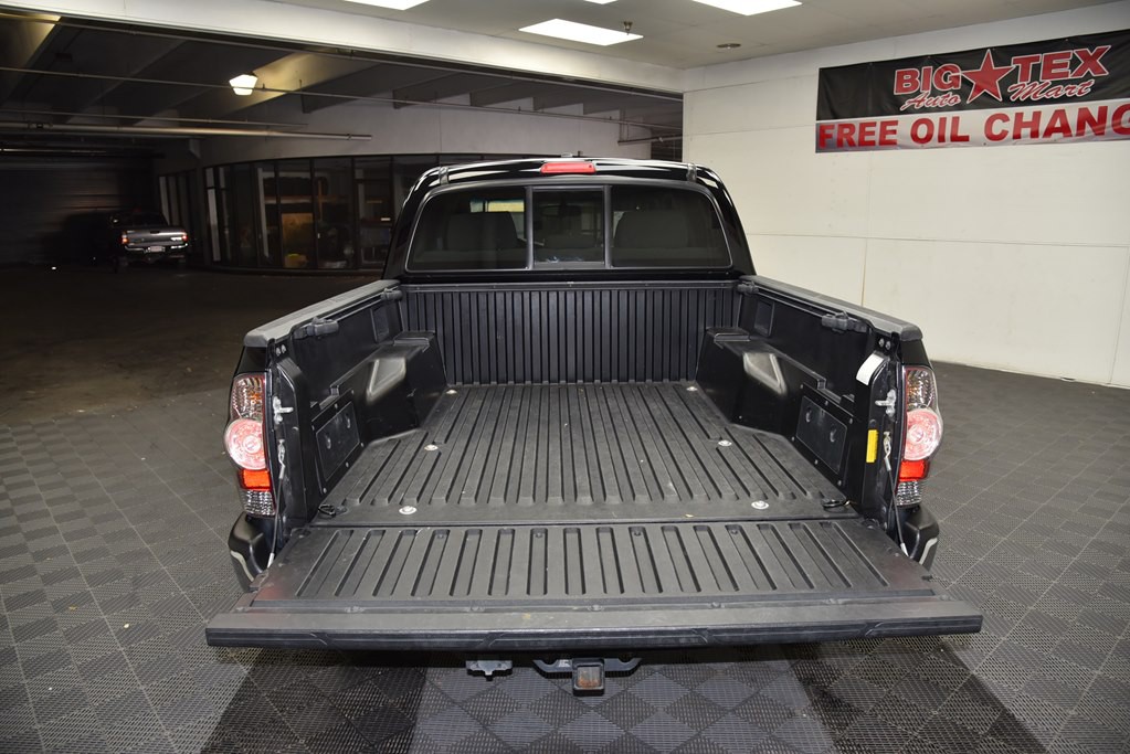 2011 Toyota Tacoma Image 5