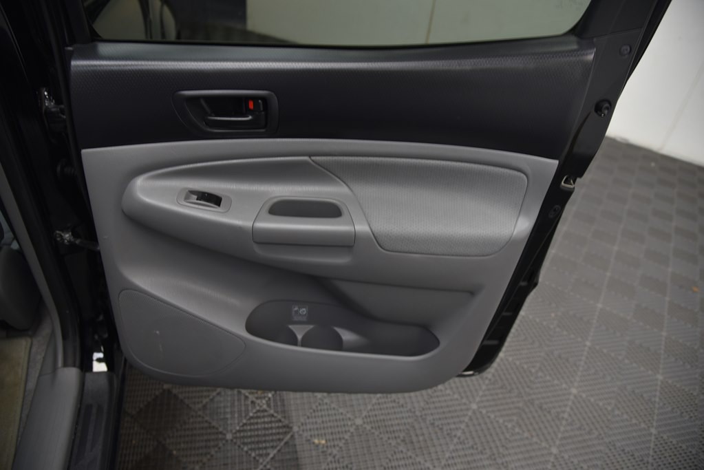 2011 Toyota Tacoma Image 27