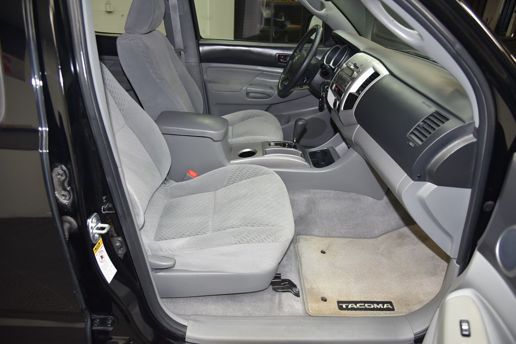 2011 Toyota Tacoma Image 29