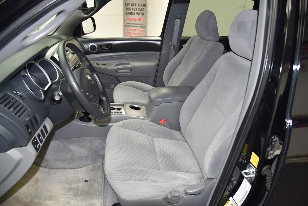 2011 Toyota Tacoma Image 34