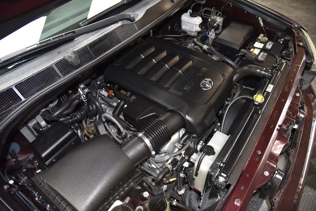 2014 Toyota Sequoia Image 43