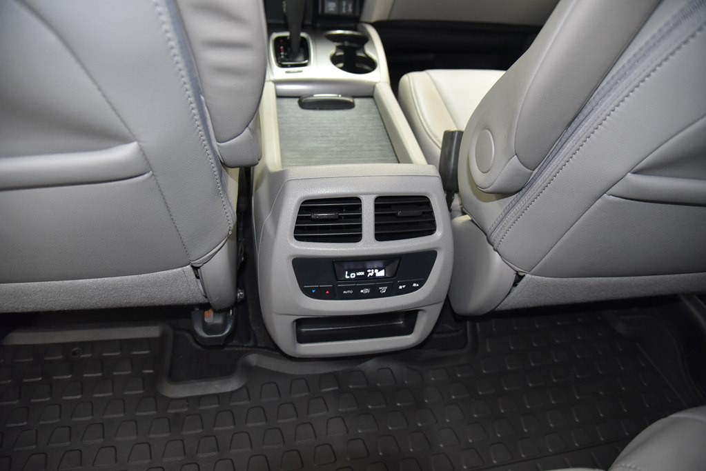 2018 Honda Pilot Image 25
