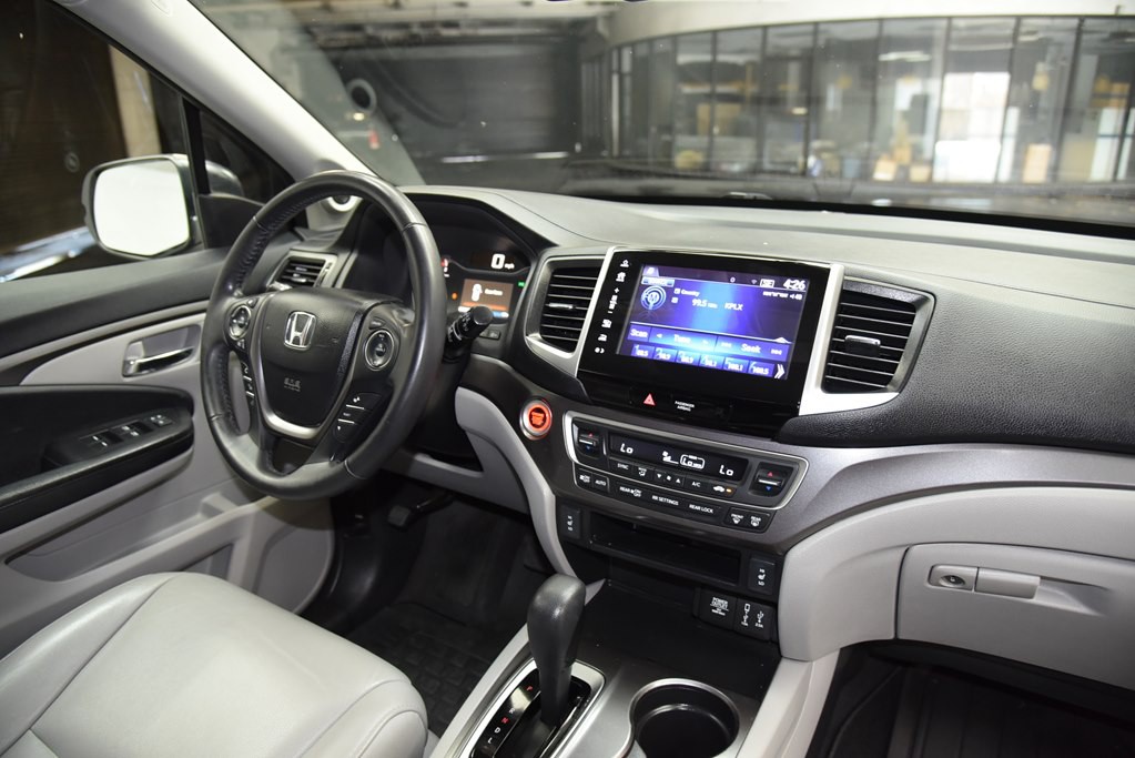 2018 Honda Pilot Image 33