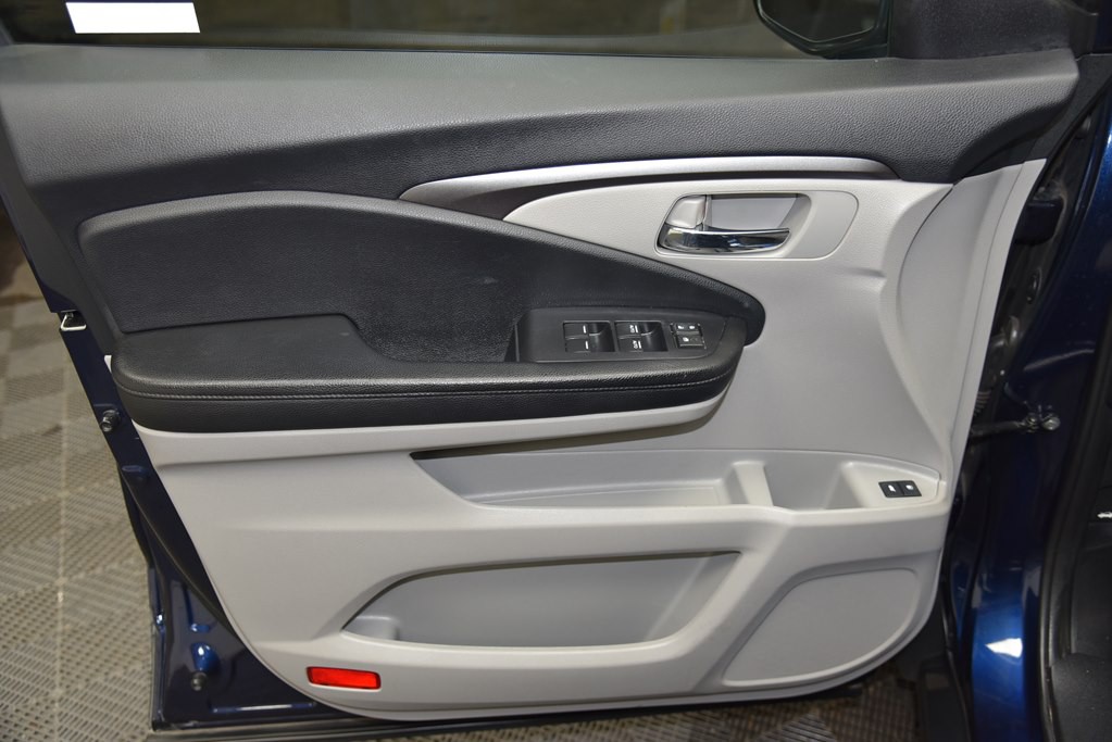 2018 Honda Pilot Image 37