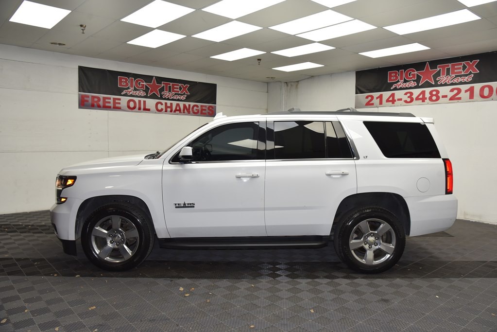 2017 Chevrolet Tahoe Image 2
