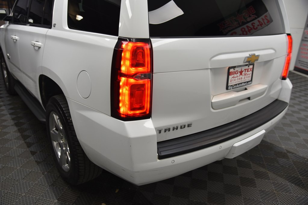 2017 Chevrolet Tahoe Image 18