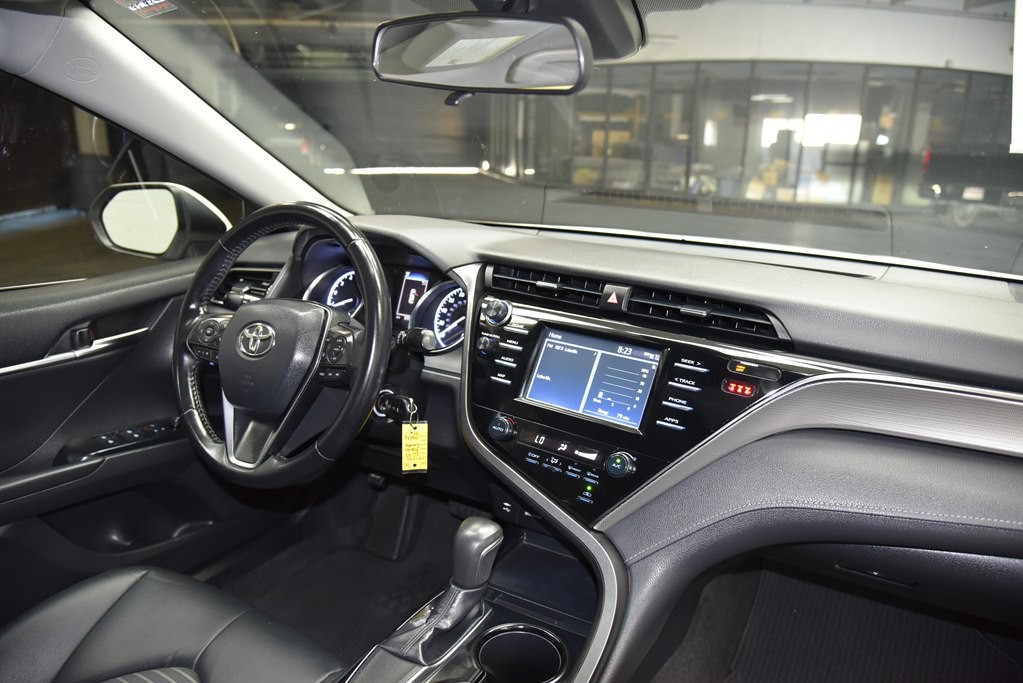 2019 Toyota Camry Image 28