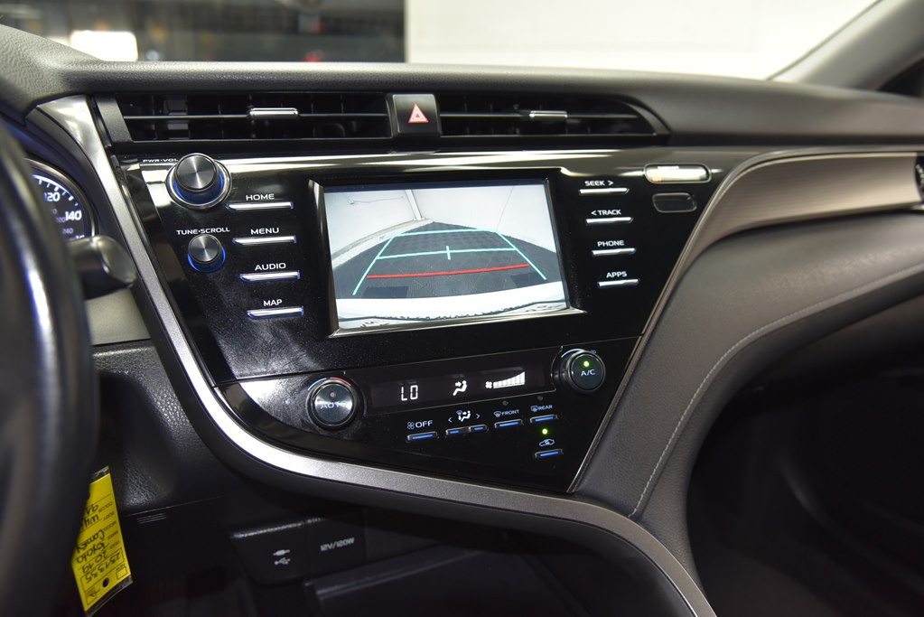 2019 Toyota Camry Image 35
