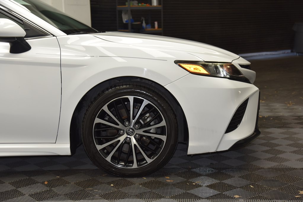 2019 Toyota Camry Image 39