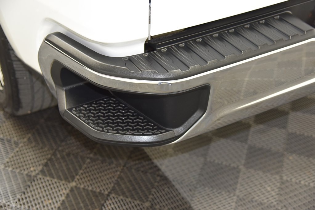 2019 Chevrolet Silverado 1500 Image 8