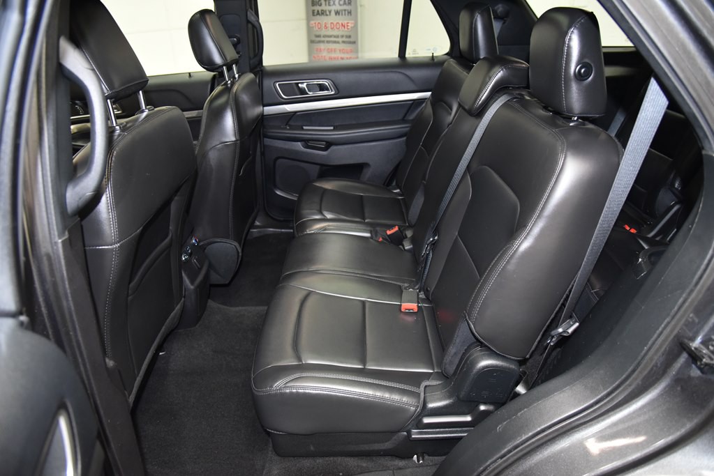 2019 Ford Explorer Image 23
