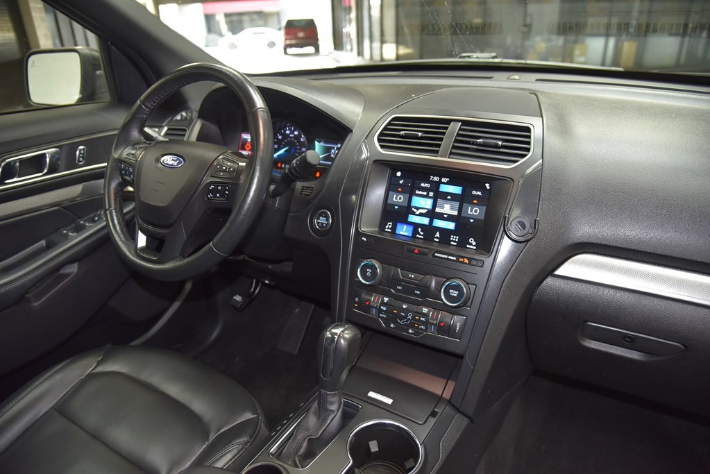 2019 Ford Explorer Image 35