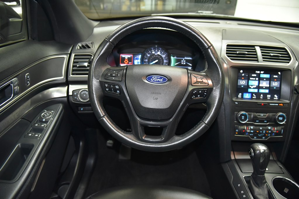 2019 Ford Explorer Image 39