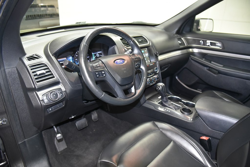 2019 Ford Explorer Image 42