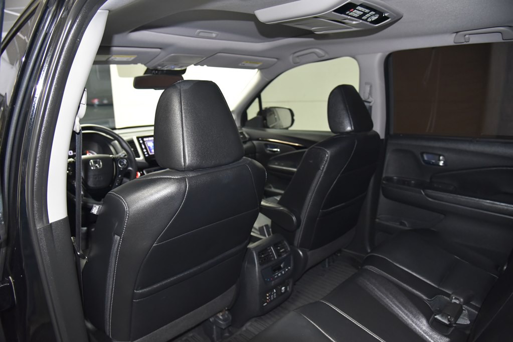 2017 Honda Pilot Image 22