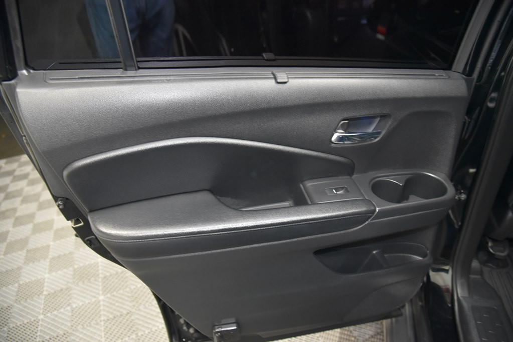 2017 Honda Pilot Image 23