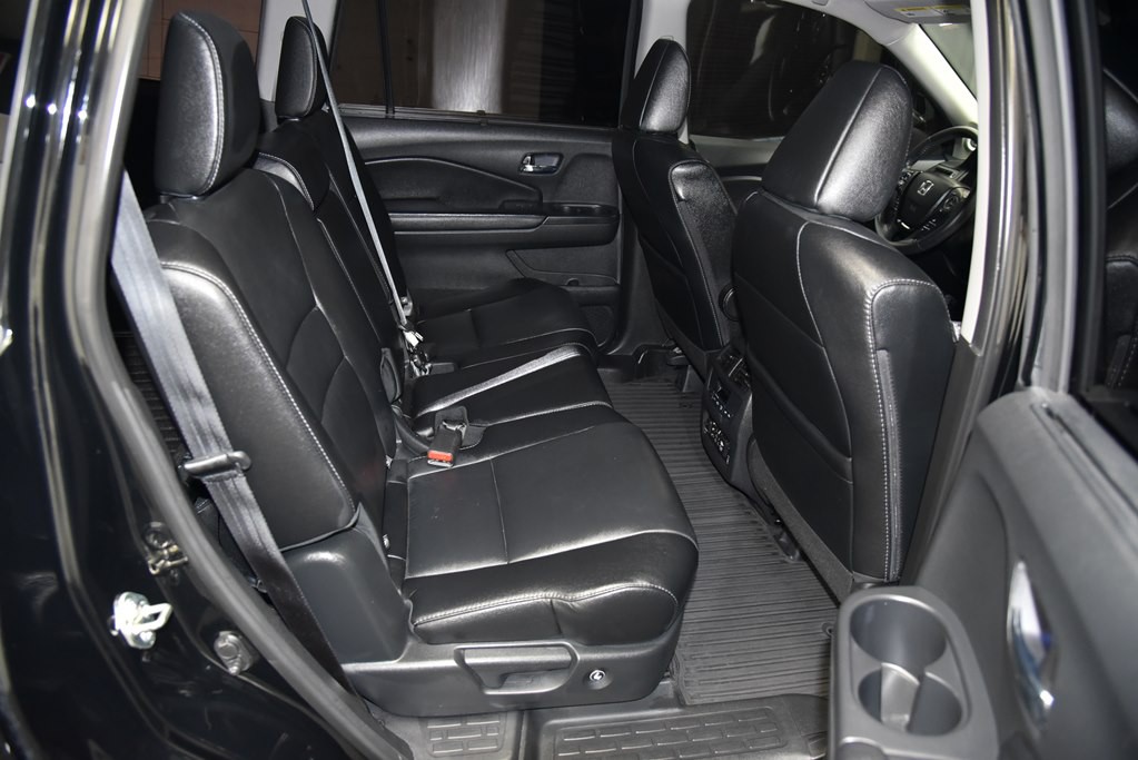 2017 Honda Pilot Image 27