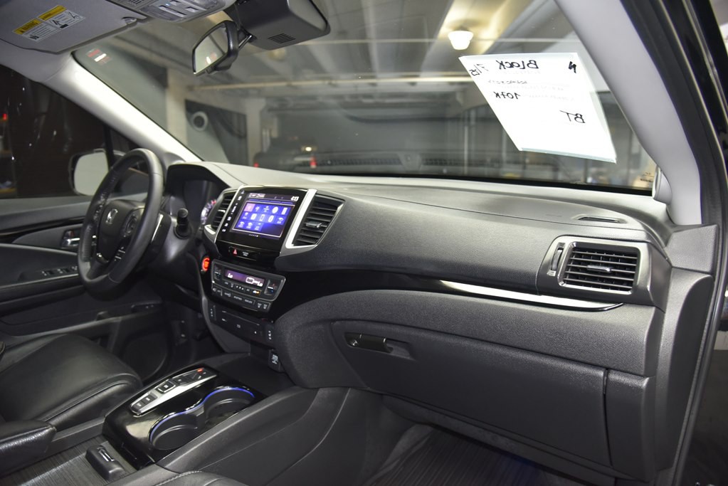 2017 Honda Pilot Image 32