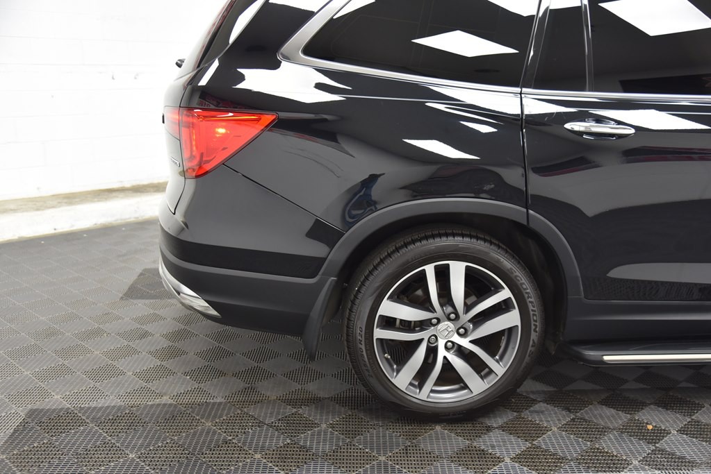 2017 Honda Pilot Image 43