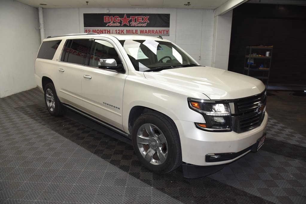 2015 Chevrolet Suburban Image 7