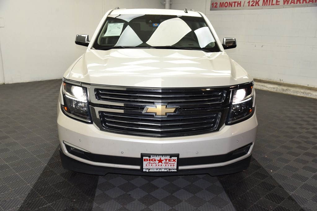2015 Chevrolet Suburban Image 8